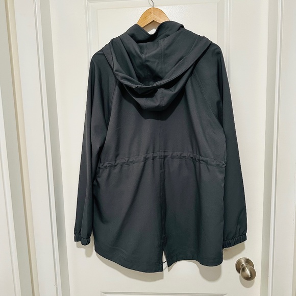 Kirkland Signature Dark Grey Ladies Anorak Jacket With Hood - Picture 3 of 10